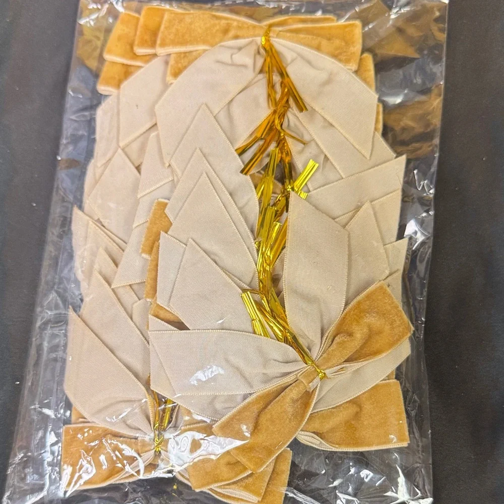 Gold Velvet Party Favor Ribbons on gold foil twist ties all new bows 28 pieces